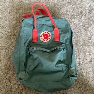NEVER Used Before! Fjallraven KanKen Bag! With Pockets on both sides of the bag!